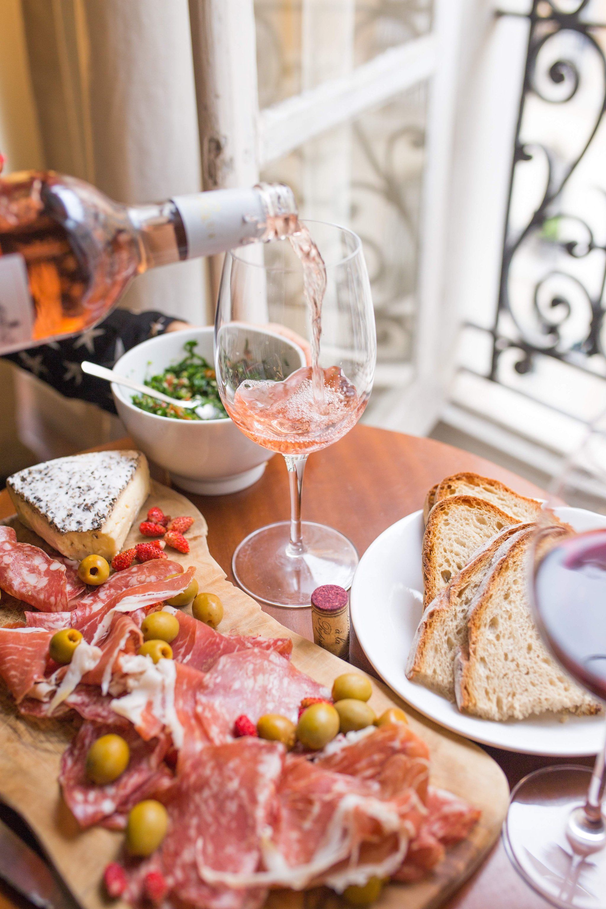 Healthy Rose Wines | POPSUGAR Fitness Wine Food Pairing, Food Pairings, Rose Wine Pairing, Wine Rose, Foodie Travel, Travel Food, Travel Usa, Box Vin, Tapas