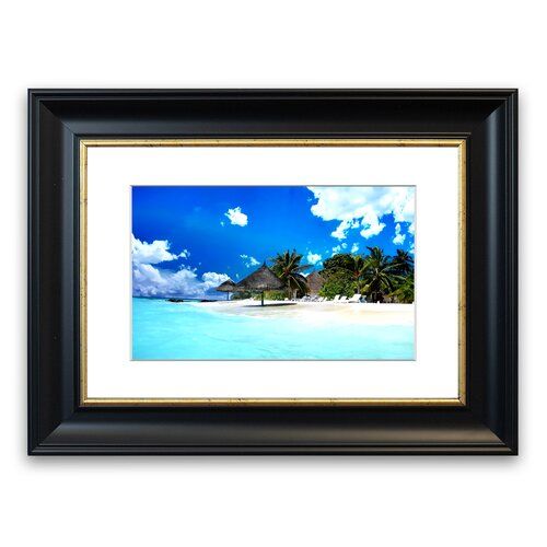 Gerahmter Fotodruck Strand-Leben East Urban Home Größe: 50 cm H x 70 cm B, Rahmenart: Schwarz