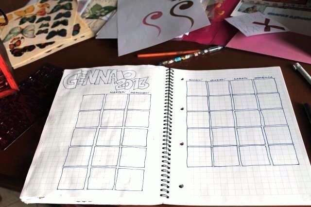 art journal calendar template Calendar Journal, Art Calendar, Journal Pages, Advent Calendar, Diy Arts And Crafts, Crafts To Do, Bullet Journal 2020, Pen And Paper, Smash Book