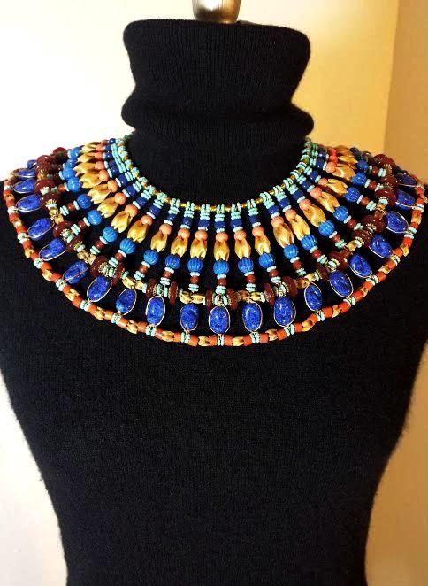 Vintage Miriam Haskell Necklace Signed Egyptian Bib Collar Larry Vrba Era Massive 15 Layers Haute Couture POSSIBLY OOAK EXCELLENT Vintage Costume Jewelry, Vintage Costumes, Outfits Hipster, Mode Pin Up, Antique Jewelry, Vintage Jewelry, Vintage Brooches, Handmade Jewelry, Earrings Handmade
