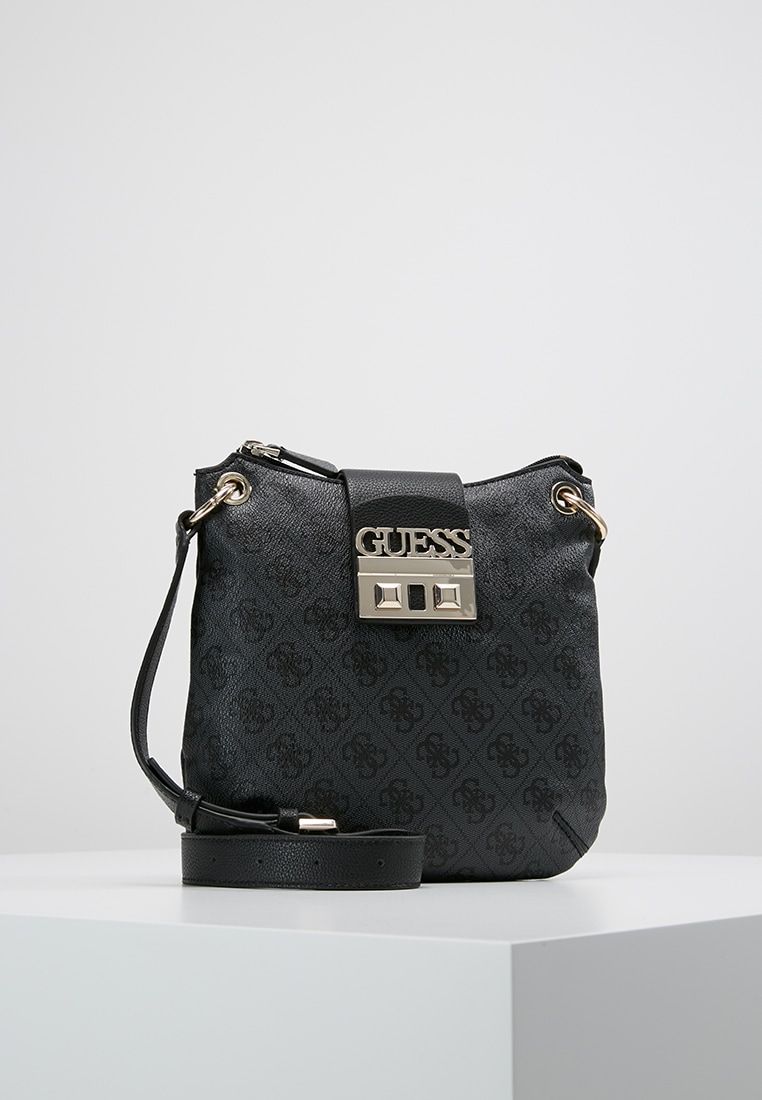 Logo Luxe Tourist Handbag Coal Zalando Co Uk Guess Handbags Bags Coal Zalando Co