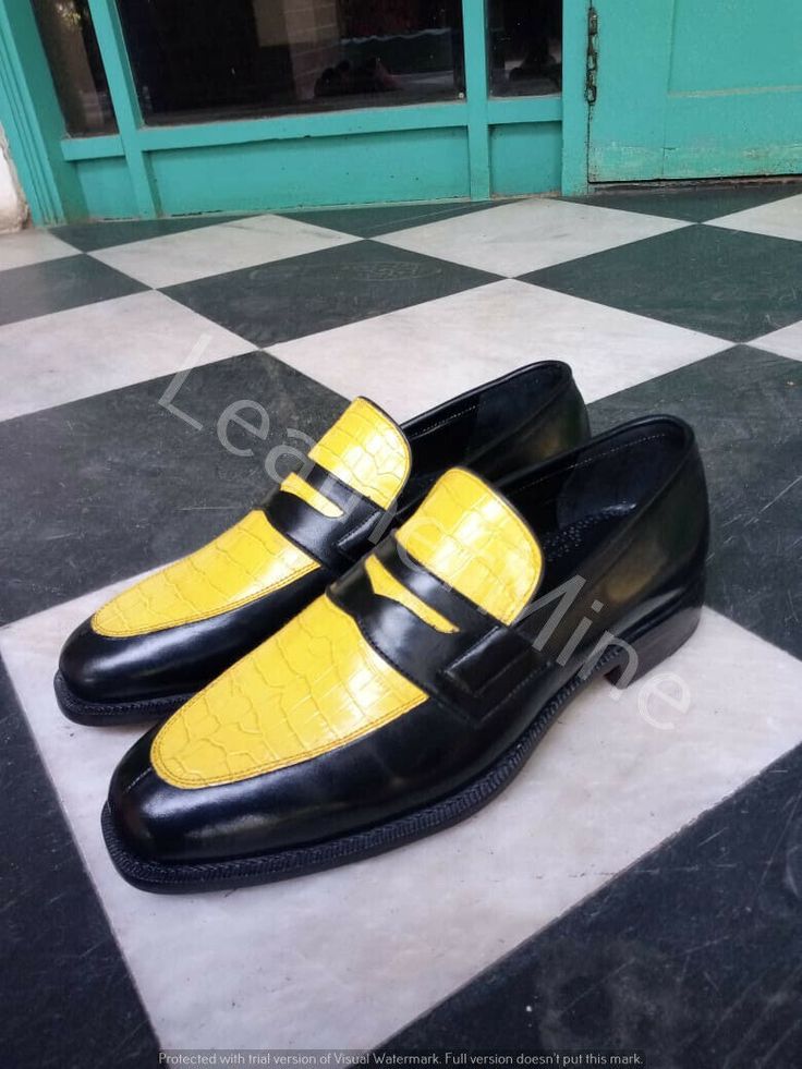 #handmade #fine #leather #Barismil #saltoro #Islamabad #Suedeshoes #instagood #bespoke #tailormade #picoftheday #Monkshoes #dapper #mens #handmade #Patinashoes #fine #leather #shoes #boots #Dress #Leather Shoes #Formal Shoes #Handmade shoes #spectatorshoes #Derbyshoes #Lace up shoes #Dressboots #menshoes #Doublemonk #cosplayboots Mens Loafers Casual, Mens Leather Loafers, Leather Men, Loafers Men, Genuine Leather, Dress Loafers, Leather Dress Shoes, Suede Shoes, Loafer Shoes