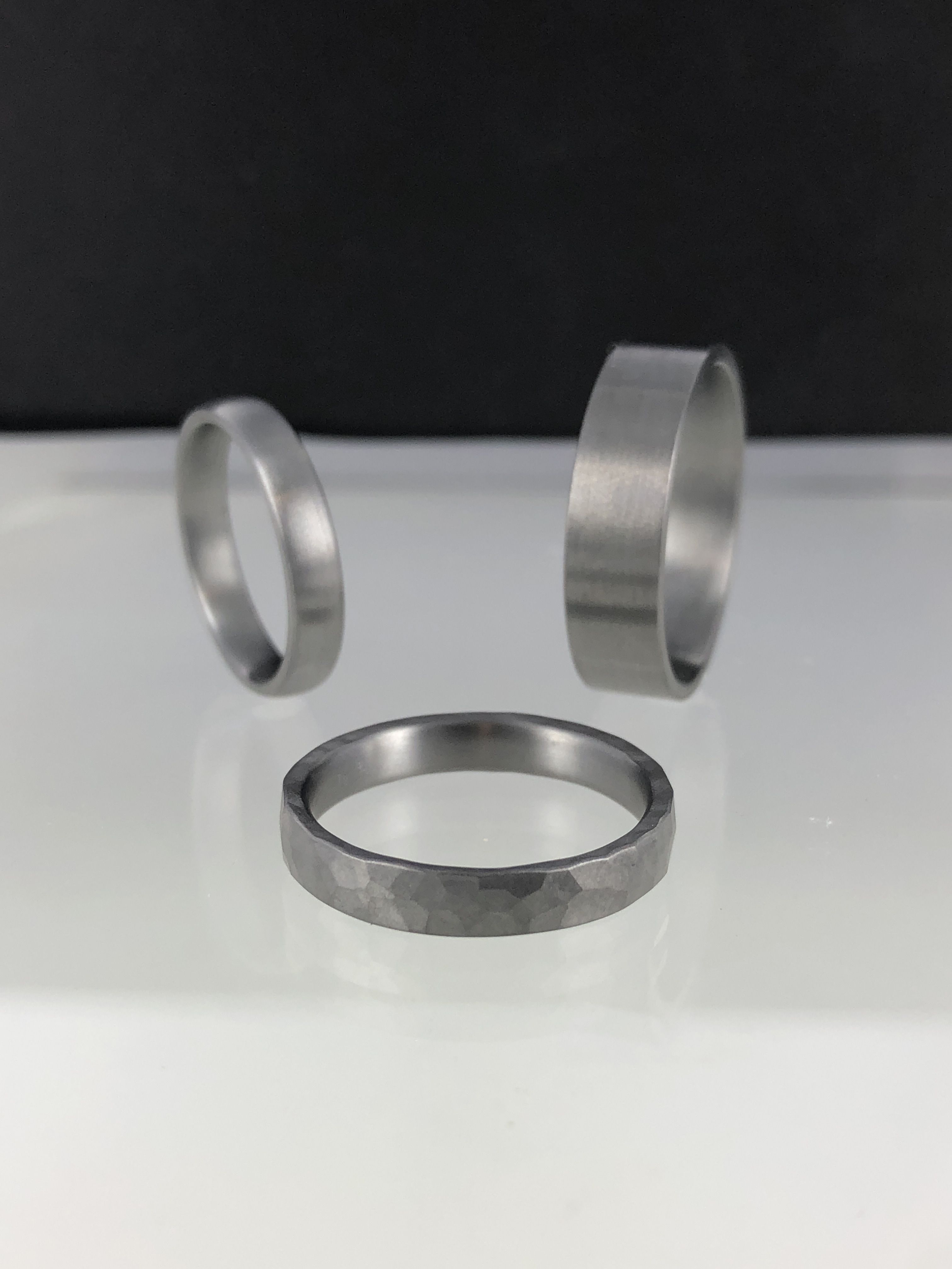 bague homme sombre bague homme sombre