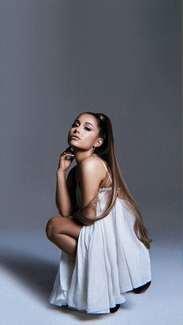 Pin On Ariana Grande