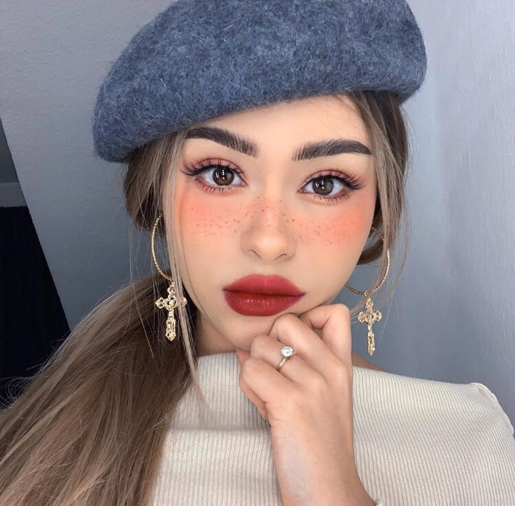 𝘱𝘪𝘯𝘵𝘦𝘳𝘦𝘴𝘵 ; @𝘭𝘰𝘩𝘷𝘦𝘥𝘳𝘷𝘯𝘬 #KoreanMakeupNatural Makeup Trends, Makeup Inspo, Makeup Art, Makeup Inspiration, Hair Makeup, Prom Makeup, Wedding Makeup, Scene Hair, Cute Makeup