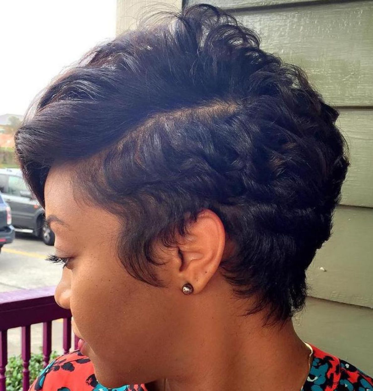Alicia Quarles Short Finger Wave Haircut for Black Women pics picture Alicia Quarles Short Finger Wave Haircut for Black Women