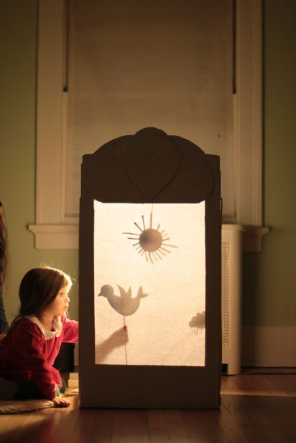 Easy Kids Activities Using a Cardboard Box to Keep Them Busy for Hours: Cardboard Shadow Puppet Theater Fun Crafts For Kids, Toddler Crafts, Kids Art Projects, Diy For Kids, Easy Kid Activities, Kid Friendly Activities, Infant Activities, Theatre Kids Activities, Kids Puppet Theater