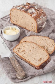 ᵂᴱᴿᴮᵁᴺᴳ Norddeutsches Landbrot Rezept - Brot mit toller Kruste und saftiger Krume