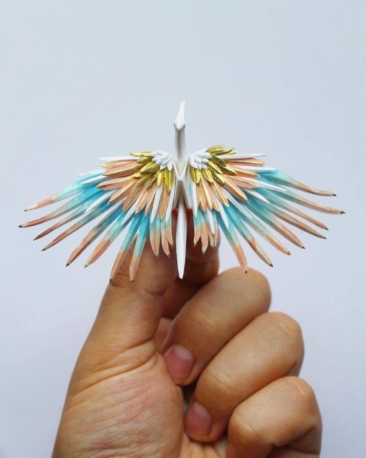 This Is More Than Ordinary Origami Art - Admirably | Origami crane