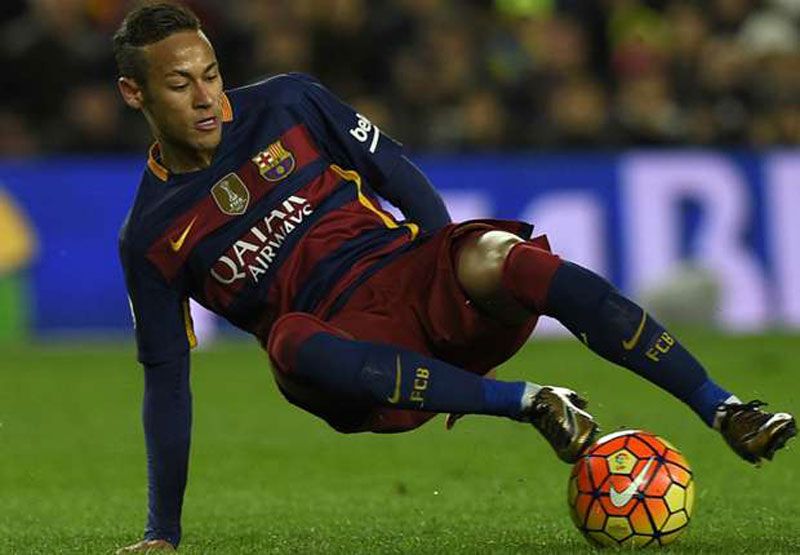 Luis Enrique Standing Firm Ahead Of Neymar Talks Sportsa1 Barche