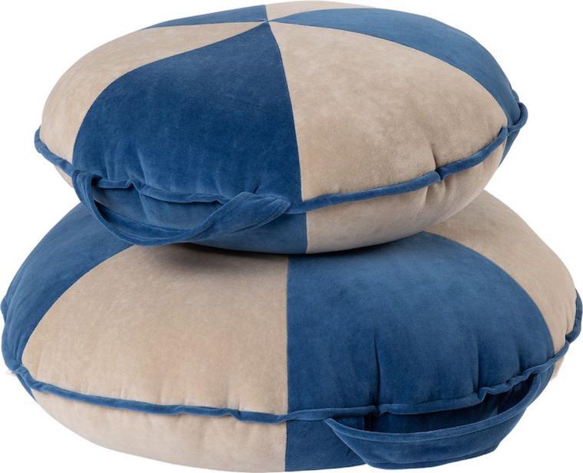 Smart and stylish, soft velvet round poufs — a fun furniture piece kids can take with them from room to room with a comfy handle. Add to the kids room or maybe steal it for yourself in the living room? Discover the matching items to finish the look.Our beanbags are made of STANDARD 100 by OEKO-TEX® Velvet (90% Cotton) and contribute to high and effective product safety for children. EPS beads are recyclable and reusable. Product Safety, Poufs, Groot, Soft Velvet, Cool Furniture, The Original, Deep Blue, Steal, Bean Bag Chair
