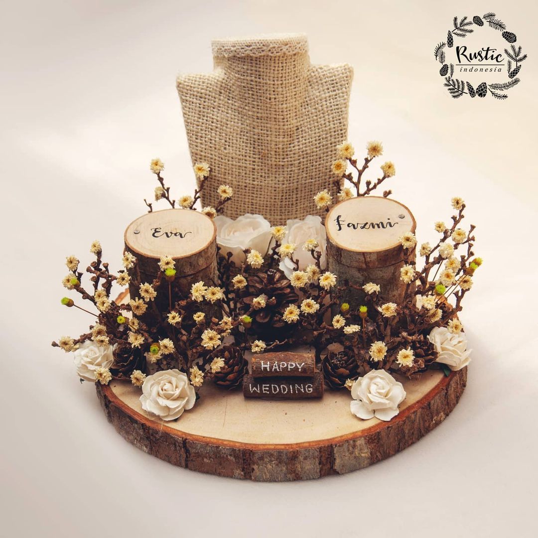 Wedding Ring Bearer Boxes, Ring Holder Wedding, Ring Pillow Wedding, Wedding Gift Boxes, Engagement Decorations, Diy Wedding Decorations, Vintage Bridal Accessories, Bride Clipart, Wedding Hamper