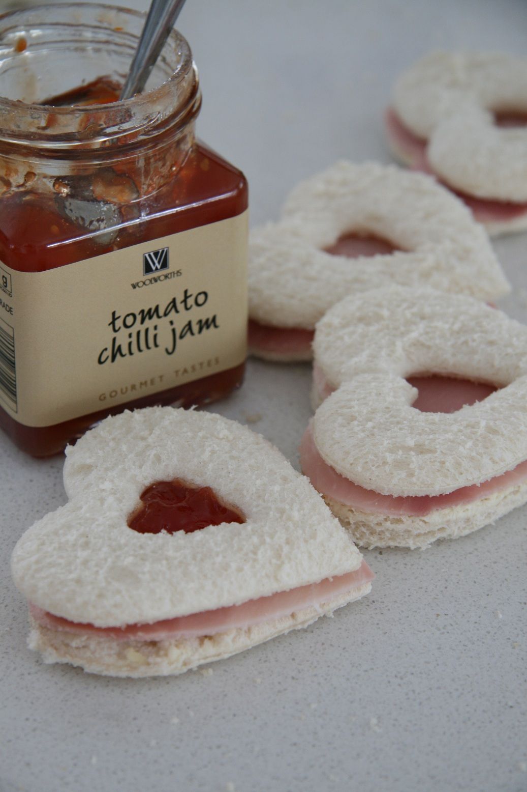 Make Sandwiches And Cut Out Using Card Suite Cookie Cutters Bridal 0a98937a254e108ef767b701b51a4301 389772542722520422