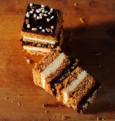 Honey cake with custard - Stefanka ciasto miodowe Polish Food, Polish Recipes, Honey Cake, Layer Cake, Custard, Poland, Brownie, Cheesecake, Goodies