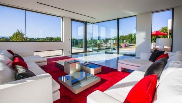 wohnideen-wohnzimmer-weiss-rot-modern-lichtdurchflutet - wohnzimmer rot weis wohnideen-wohnzimmer-weiss-rot-modern-lichtdurchflutet - wohnzimmer rot weis