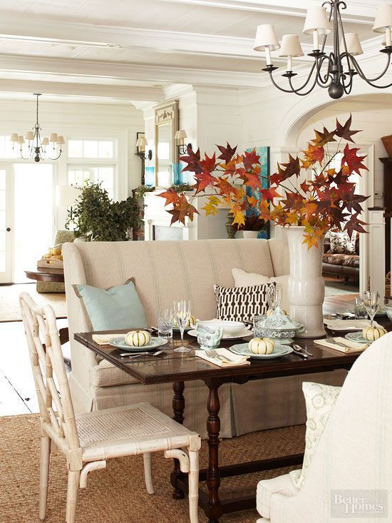 Happily, Mother Nature offers plenty of natural decorative items to situate throughout your seasonally decorated home. Simply fill a vase with leafy cut tree branches to bring the fall factor home. Better Homes And Gardens, Magazine Deco, Sweet Home, Decoracion Living, Small Sofa, Fall Table, Deco Design, Design Design, Breakfast Room