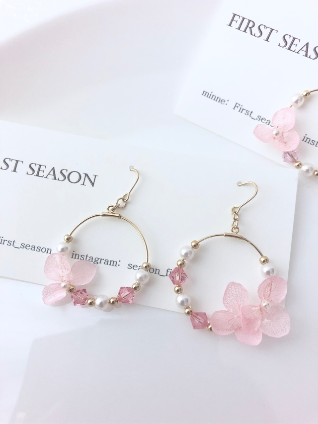 期間限定579*ビオラ×紫陽花 ピアス イヤリング - ピアス 期間限定579*ビオラ×紫陽花 ピアス イヤリング - ピアス