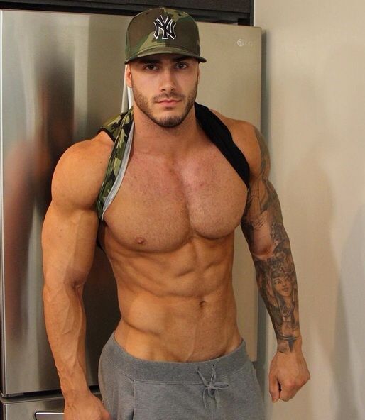 Muscle tugging gaysex schoolgirl