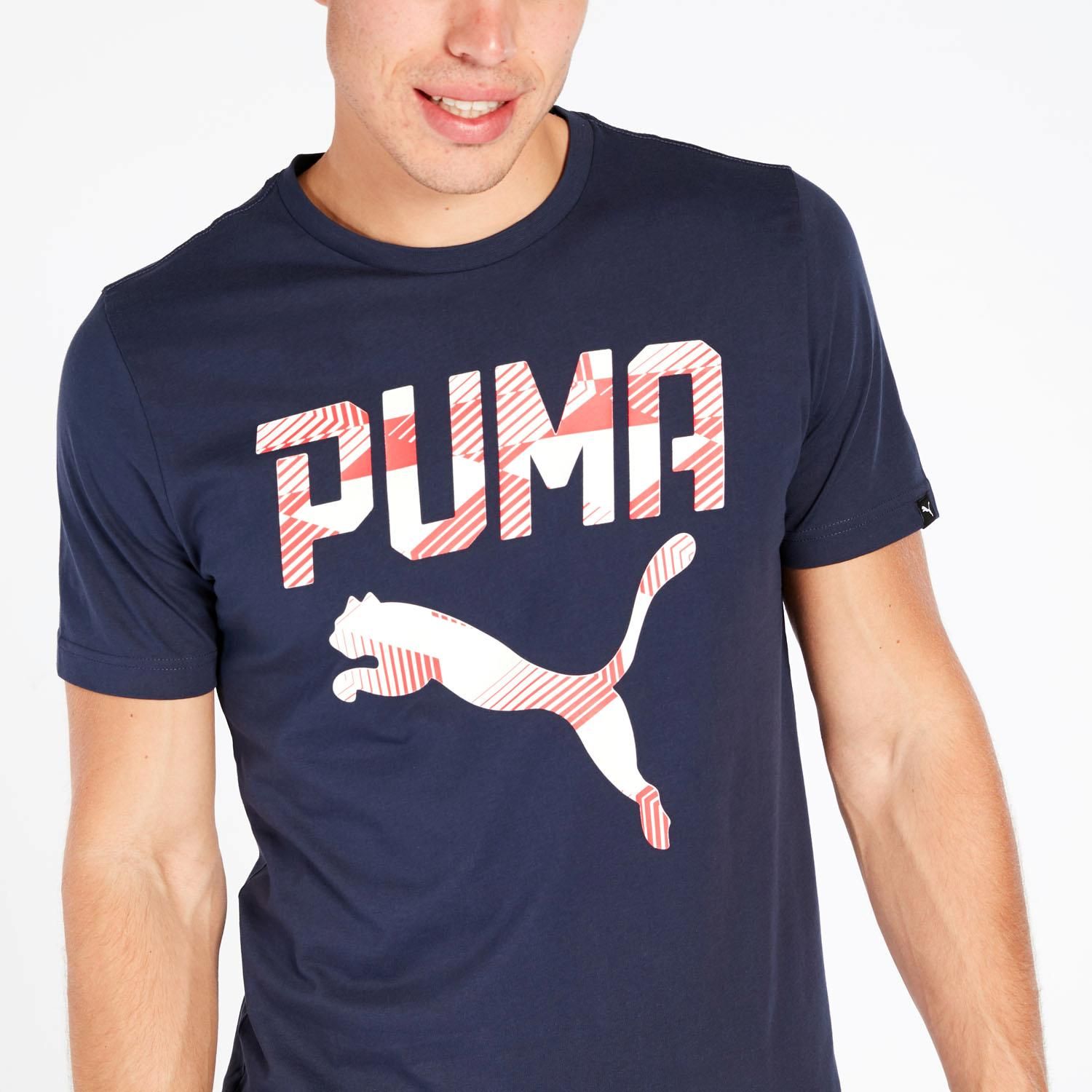 Compra online Camiseta Hombre Puma Azul Marino al mejor precio y con la garantía Sprinter. Más de 5000 artículos disponibles.… | Camisetas, Camiseta, Moda masculina