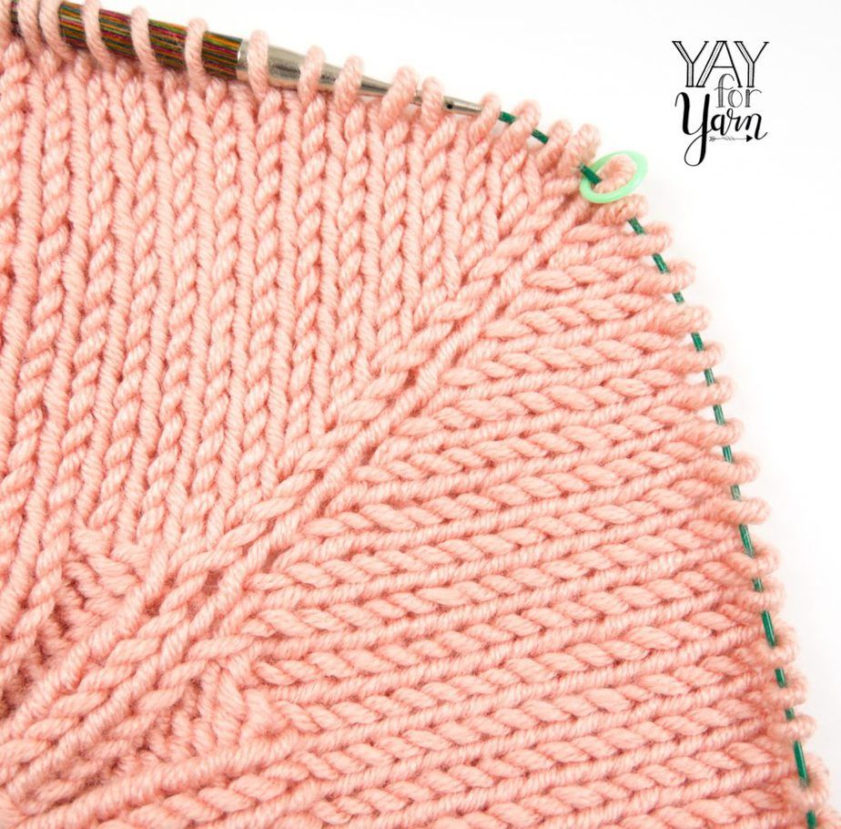 How to Knit Lifted Increases (They're Almost Invisible!) | Yay For Yarn Knitting Increase, Knitting Help, Knitting For Beginners, Knitting Stitches, Hand Knitting, Knitting Patterns, Knitting Ideas, Knit Crochet, Crochet Hats