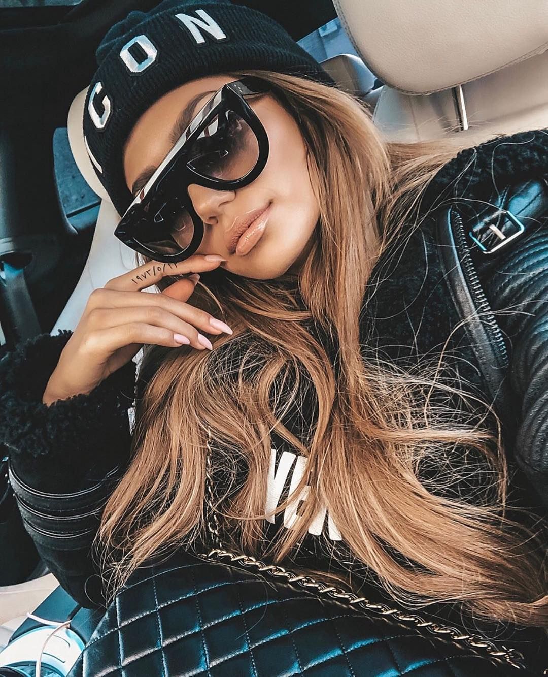 Monday Inspo Kim Kardashian Sunglasses Kardashian Sunglasses Kardashian Style