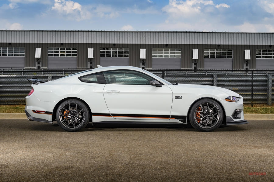 マッハ1復活 フォード マスタング マッハ1 21年春 北米 カナダで発売 欧州は予定なし Autocar Japan New Ford Mustang Mustang Mach 1 Ford Mustang Shelby マッハ1復活 フォード マスタング マッハ1 21年春 北米 カナダで発売 欧州は予定なし Autocar Japan New Ford Mustang Mustang Mach 1 Ford Mustang Shelby