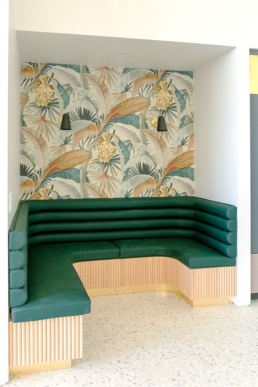 Banquette Dining Dining Nook L Shaped Banquette Seating In Kitchen banquette-dining-dining-nook-l-shaped-banquette-seating-in-kitchen