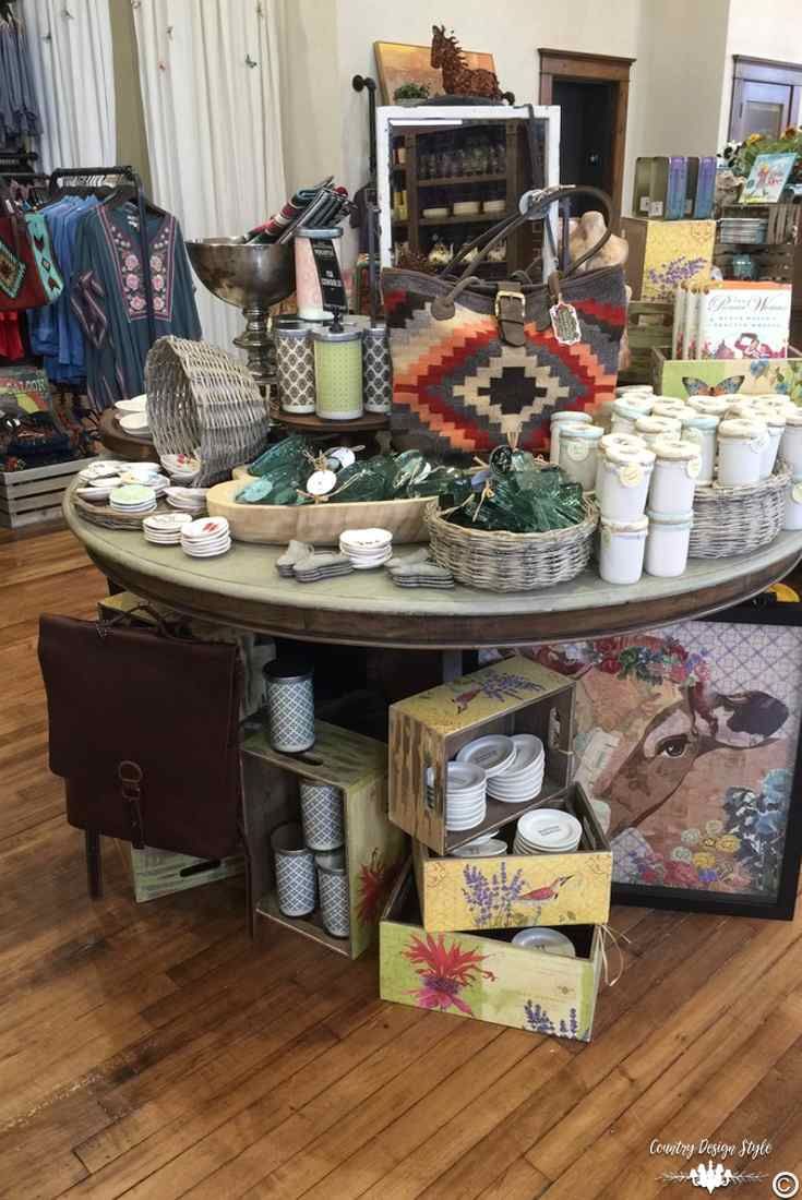 Download PW Mercantile Store Tour (With images) | Country design ...