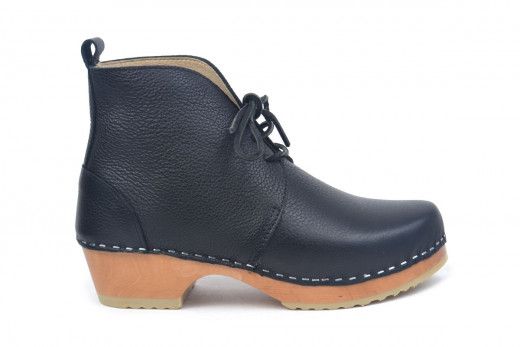 Wooden Clog Boots: Swedish Low Heel Wooden Clog Boots for Women
