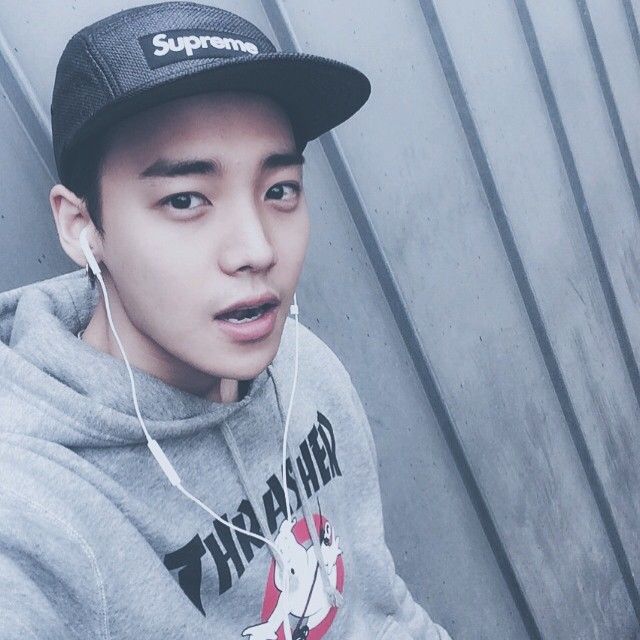jung jaewon. Jung Jaewon || One (Soloist)