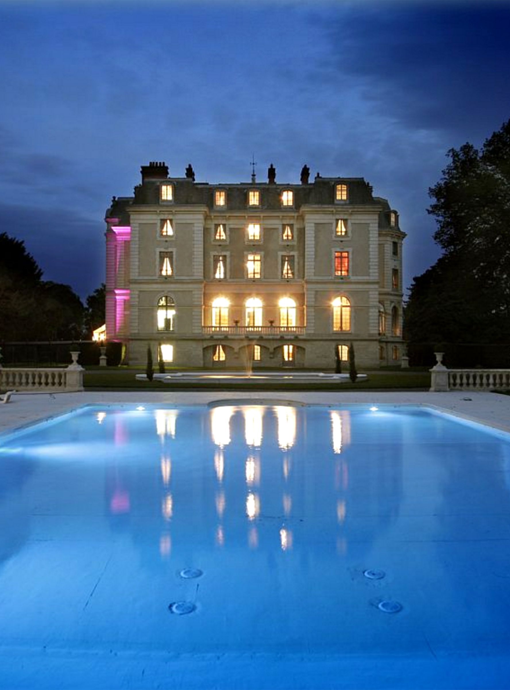 12 mansions to rent for an affordable friends getaway pinterest