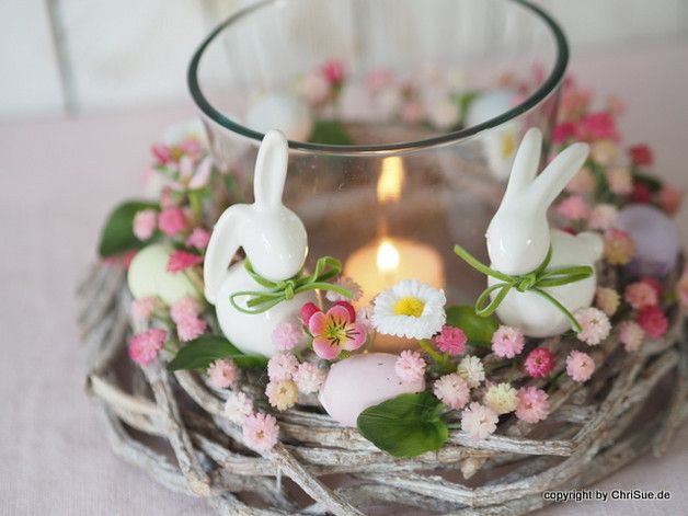 Tischkranz Ostern. Ein schnuckeliger Osterkranz für die frühlingshafte Tischde...