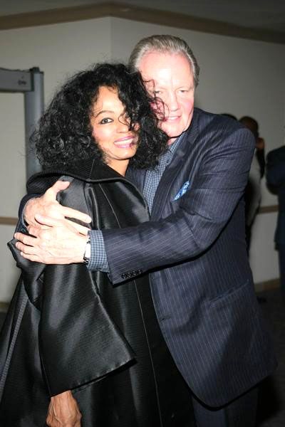 Diana ross dating jon voight