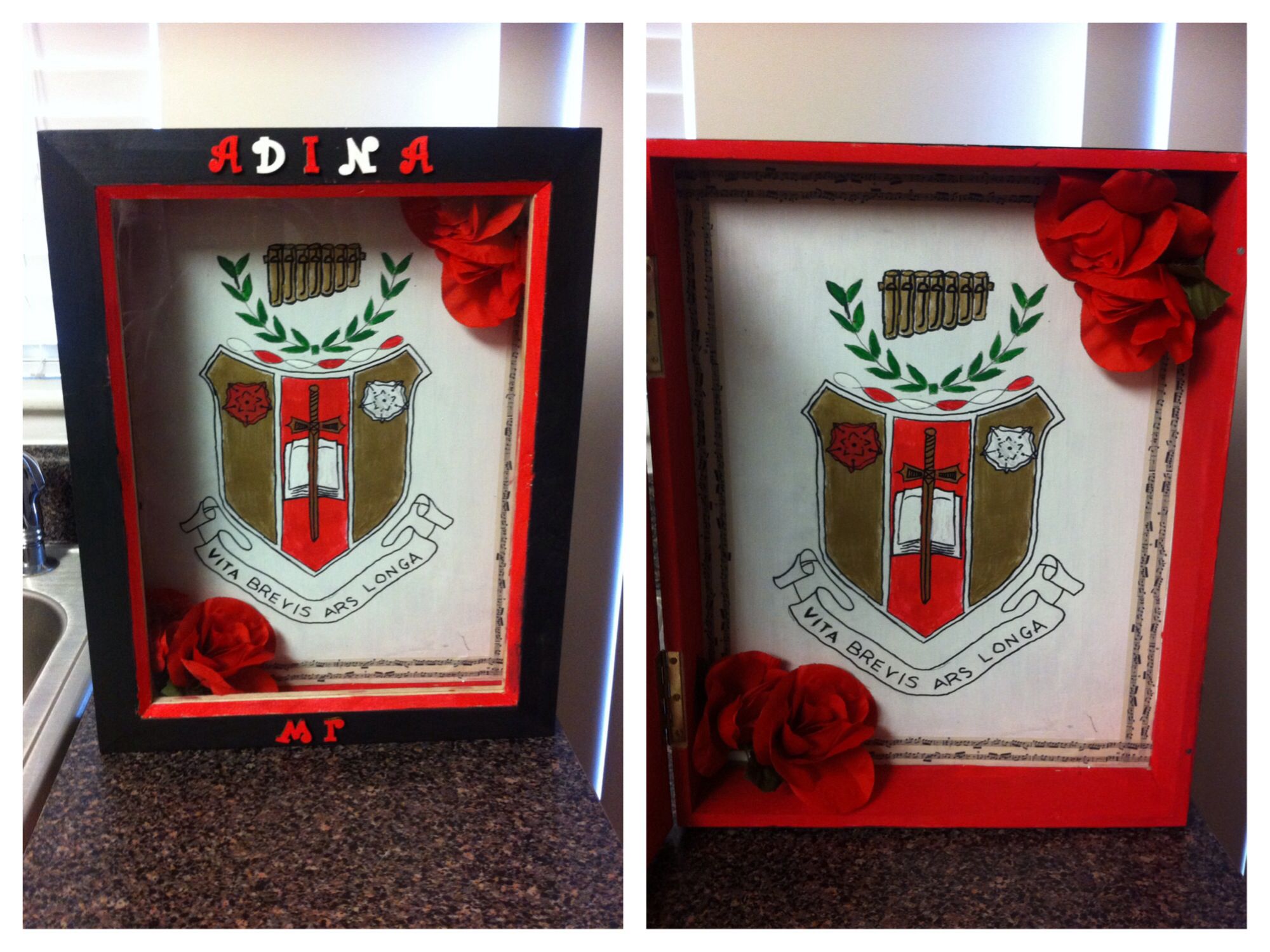 Sigma Alpha Iota Heart Faux Wood Picture Frame