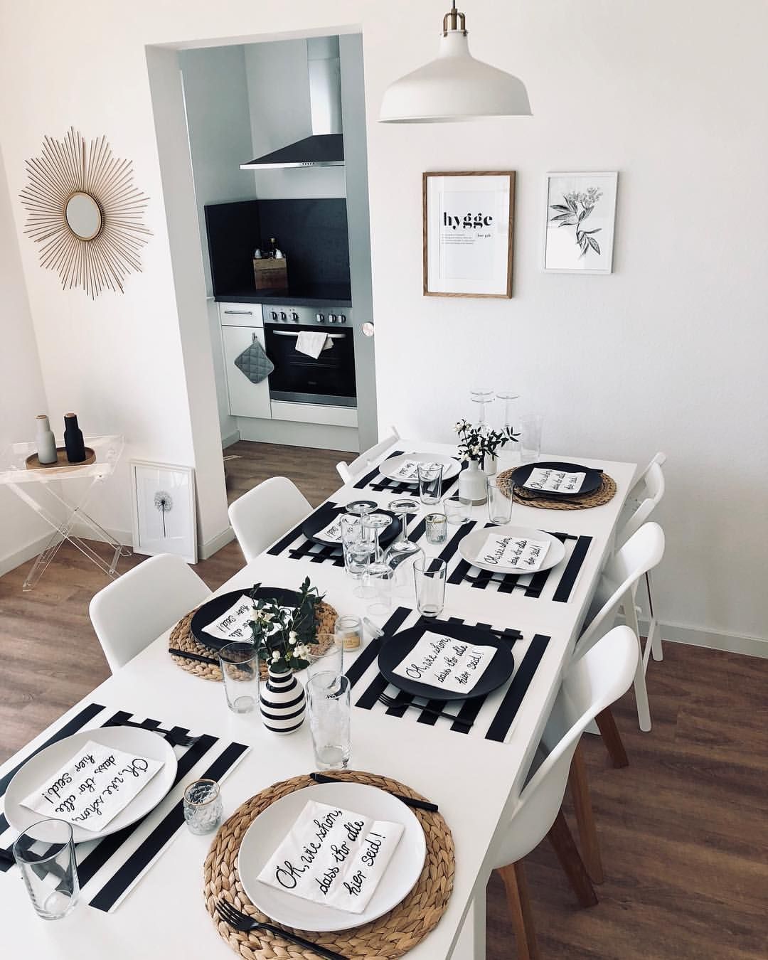 |Werbung, da Markennennung| #scandihome #scandistyle #scandiinspo #bolig #scandinavianhome #lifestyle #scandinavianinterior #nordichome #slowliving #nordiskinteriør #interiorwarrior #interiør #interiorlove #hyggelife #interior4you #interiorblogger #germaninteriorbloggers #sharemywestwingstyle #connox #desenio #lagom #mycozyhome #cozyhome #inneneinrichtung #wohnkonfetti #wohnklamotte #solebeich #whiteinterior #hygge #mywestwingstyle Gallery Wall, Instagram, Hygge, Frame, Home Decor, Dining Rooms, Advertising, Interior, Branding