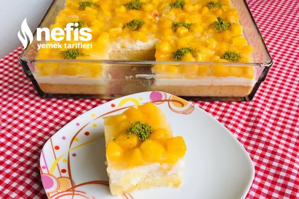 Şeftalili Yaz Pastası Tarifi nasıl yapılır? 3.315 kişinin defterindeki Şeftalili Yaz Pastası Tarifi'nin detaylı anlatımı ve deneyenlerin fotoğrafları burada. Iftar, Pineapple, Pudding, Desserts, Cakes, Food, Tailgate Desserts, Deserts, Cake Makers