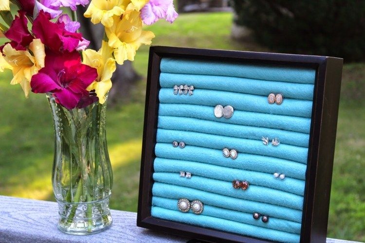 Schmuckkästchen basteln für Ohrstecker und Ringe Basteln, Diy ohrringhalter, Diy schmuckschatulle Schmuckkästchen basteln für Ohrstecker und Ringe Basteln, Diy ohrringhalter, Diy schmuckschatulle