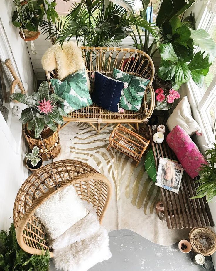 Cozy balcony with plants, skins and wicker furniture | Ide ...- Gemütlicher Balkon mit Pflanzen, Fellen und Korbmöbeln | Ideen für den eigene… Cozy balcony with plants, skins and wicker furniture | Ideas for your own balcony -#balconychairandtable #balconychairideas #balconychairmetal #balconychairmodern #balconychairterraces Apartment Balcony Decorating, Apartment Balconies, Cozy Apartment, Trendy Apartment, Apartment Design, Apartment Garden, Apartment Ideas, Apartment Decor, Apartment Plants