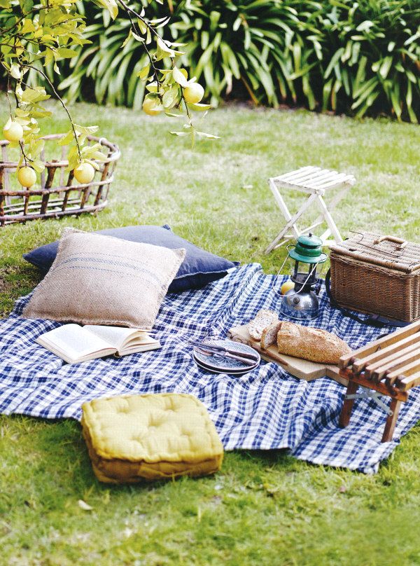 Lazy Sunday Dustjacket Attic ピクニック ピクニックのアイデア 夏 ピクニック Lazy Sunday Dustjacket Attic ピクニック ピクニックのアイデア 夏 ピクニック