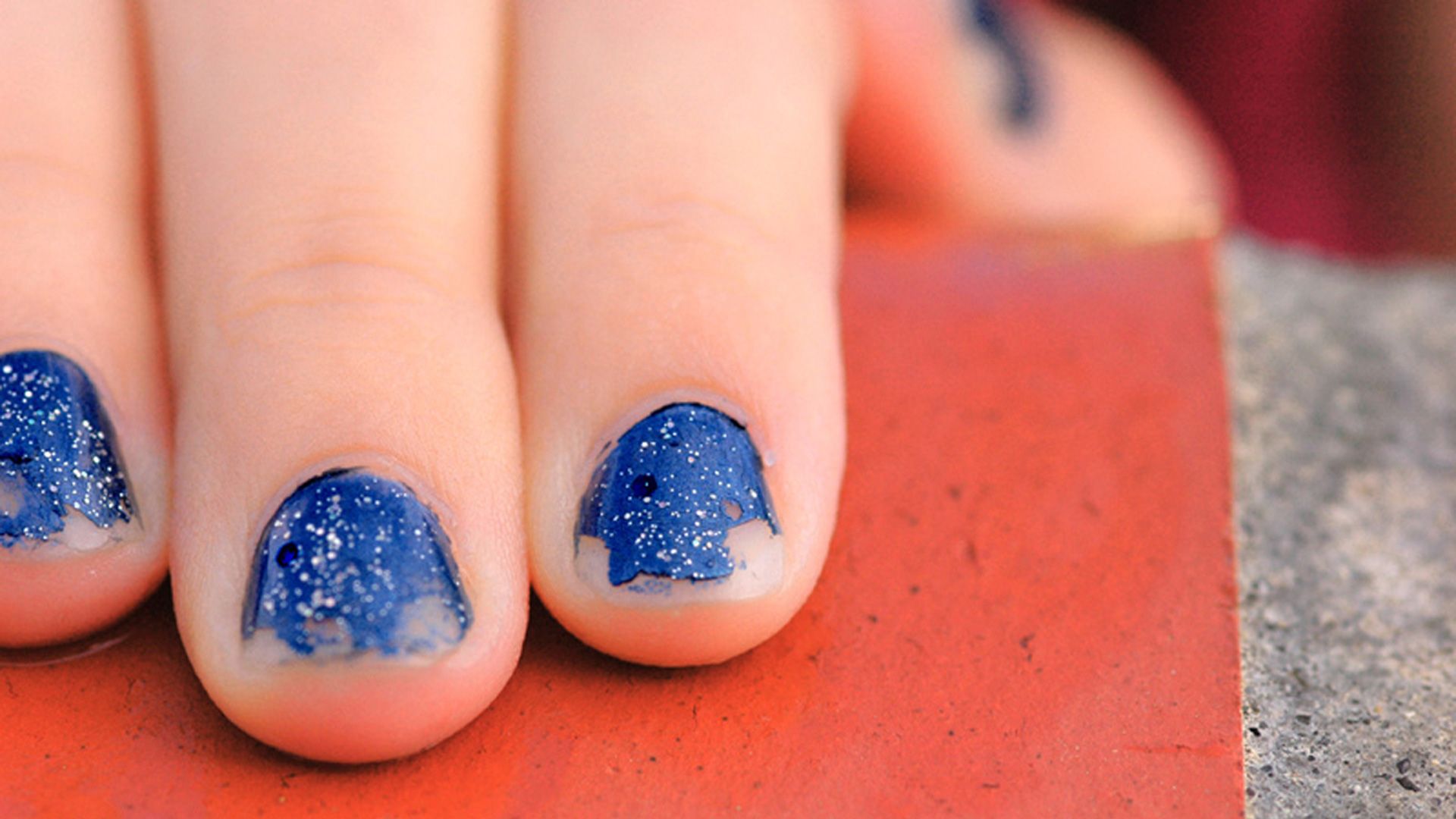 Finally! We found the real culprit for why nail polish chips | Trendy