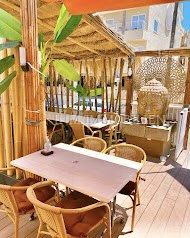 #PalmaDeMallorca, Vermietung - Restaurant mit 90 Plätzen (innen & Terrasse) zu vermieten - 2500 EUR pro Monat #PalmaDeMallorca #mallorcaimmobilien #mallorca #immobilien #mallorcabsolut #mallorcabsolut.com #immobilienportal Café Bar, Outdoor Furniture Sets, Outdoor Decor, Monat, Restaurant, Home Decor, Patio, Modern Cafe, Real Estate Agents