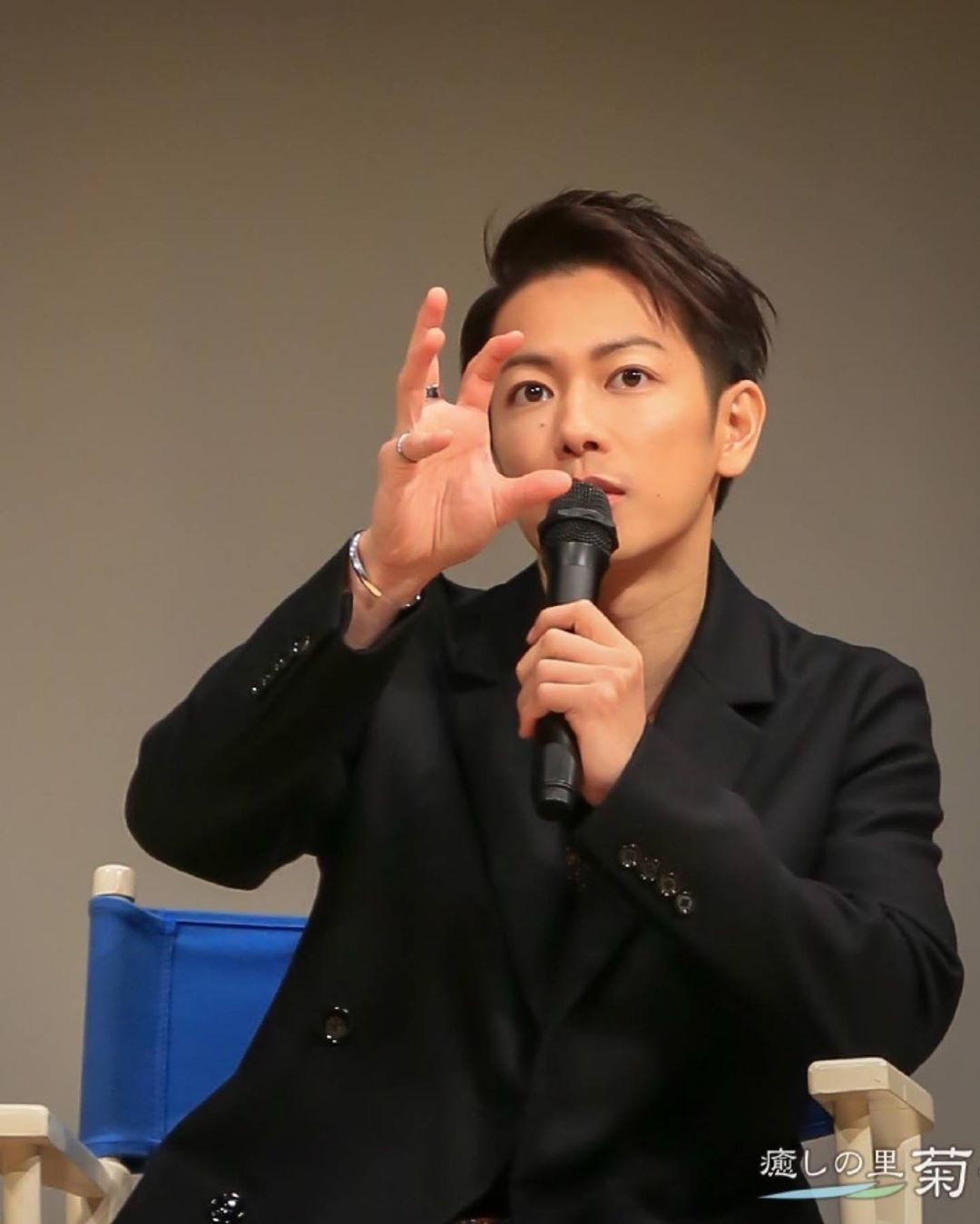 佐藤健 Satoh Takeru Sttkrbb がinstagramアカウントに写真を追加しました 17 るろうにほん 熊本へ くまもと復興映画祭 Powered By 菊池映画祭 圖一 看我貓爪 たける說話時的手勢真的好像貓 佐藤健 Satohtakeru I 佐藤健 Satoh Takeru Sttkrbb がinstagramアカウントに写真を追加しました 17 るろうにほん 熊本へ くまもと復興映画祭 Powered By 菊池映画祭 圖一 看我貓爪 たける說話時的手勢真的好像貓 佐藤健 Satohtakeru I