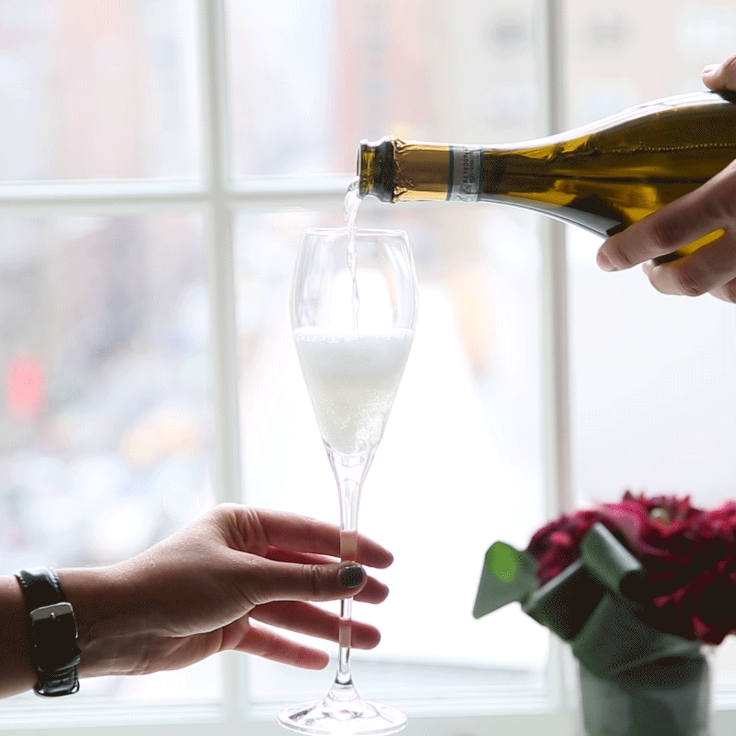 Cinemagraph Mark Champanegif 10741074 Gifs In 2019 Alcoholic Cinemagraph Mark Champanegif 10741074 Gifs In 2019 Alcoholic
