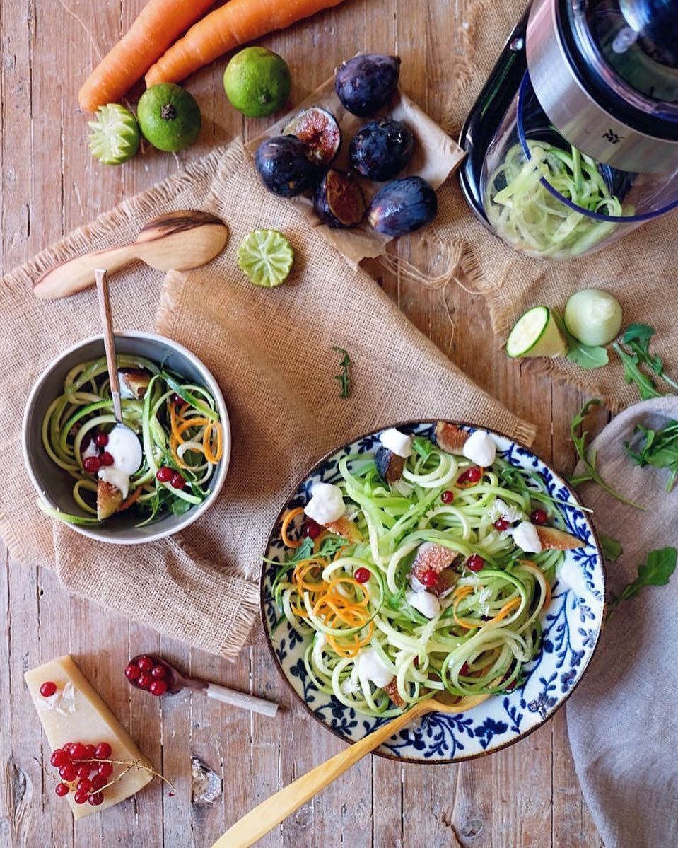 S p i r a l z e d. Ya tienes en el blog esta ensalada de verduras