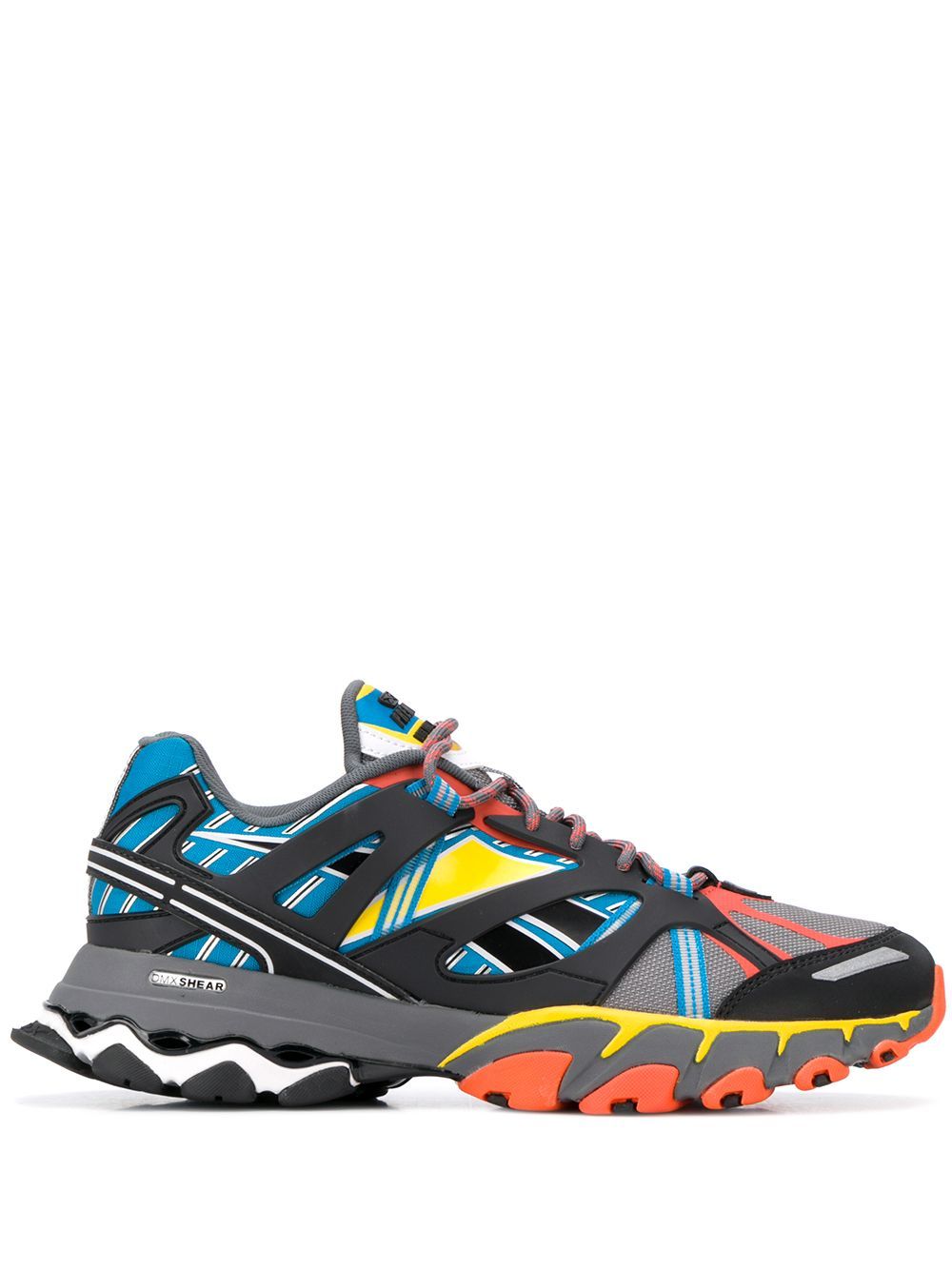 Reebok Dmx Trail Shadow Low Top Sneakers Farfetch In 2021 Sneakers Grey Running Shoes For Men Sneakers