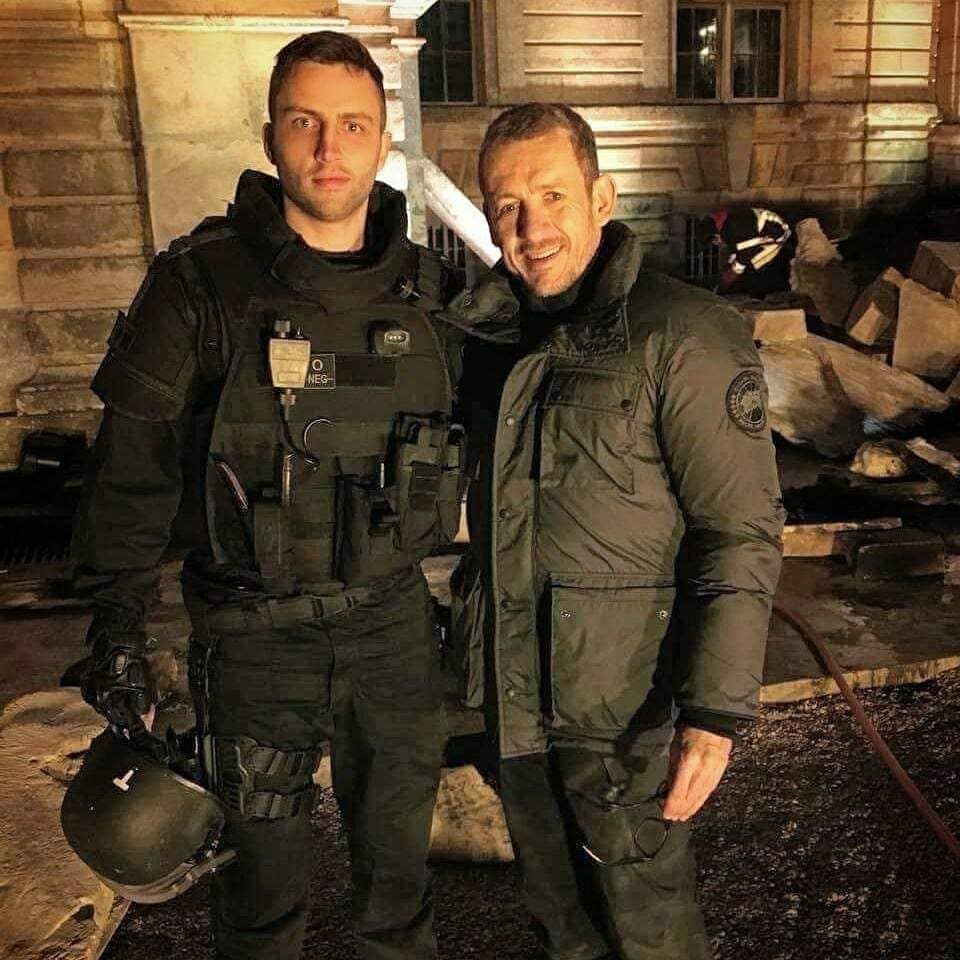 Mickael Serfati on Instagram: “🎬 Ce soir à 21h RAID DINGUE sur TF1, mon