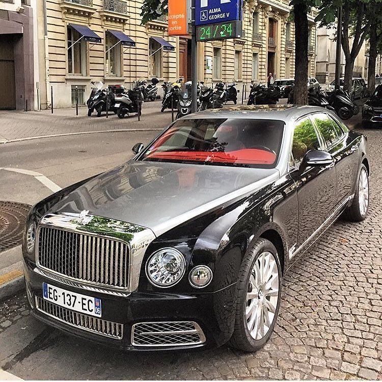 Bentley Class Bentley Auto, New Bentley, Top Luxury Cars, Super Luxury Cars, Sports Cars Luxury, Sport Cars, Baku, Voiture Rolls Royce, Bentley Rolls Royce