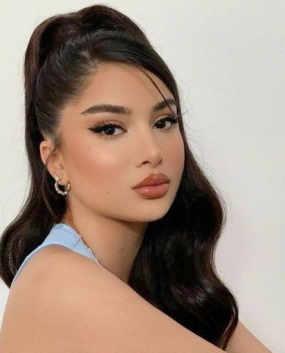 Hair Stylies, Prom Hair, Baddie Hairstyles, Pretty Hairstyles, Hairstyles For Prom, Classic Hairstyles, Brown Eyes Pop, Curly Hair Styles, Natural Hair Styles