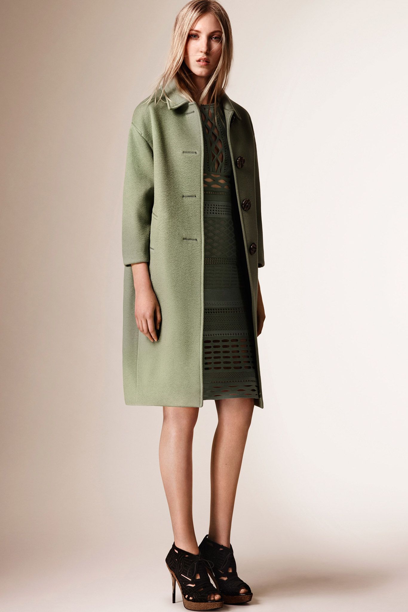 Burberry Prorsum Resort 2016 | Fashion, Resort 2016 fashion, 2016 最新コレックション カシミヤカーディガン16SS Prorsum Burberry ニット/セーター