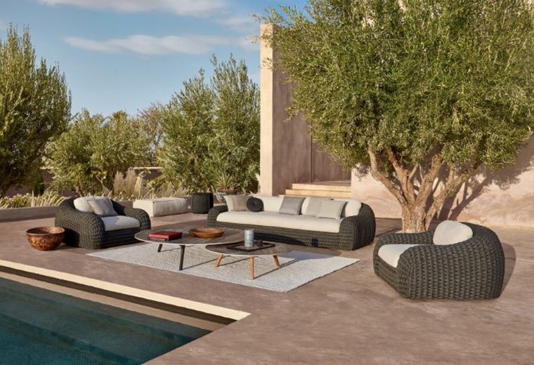 J&B Exclusieve Tuinmeubelen | Luxe Tuinmeubel Showroom in ...